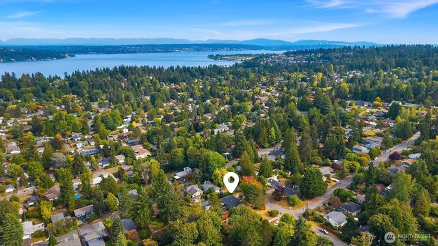 3608 NE 103rd Street, Seattle, WA 98125
