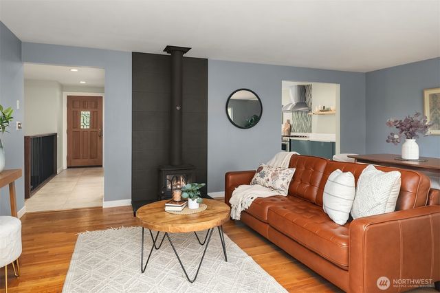 3608 NE 103rd Street, Seattle, WA 98125