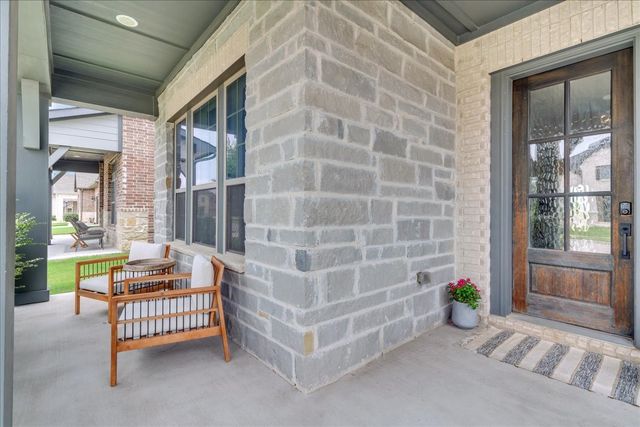 1808 Cedar Bluff Parkway, Mansfield, TX 76063