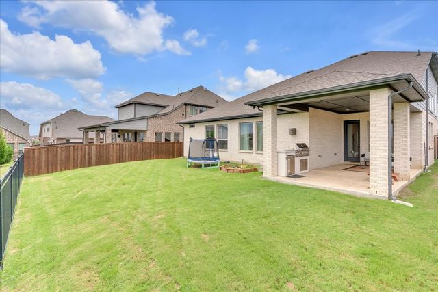 1808 Cedar Bluff Parkway, Mansfield, TX 76063