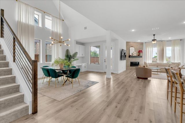 1808 Cedar Bluff Parkway, Mansfield, TX 76063
