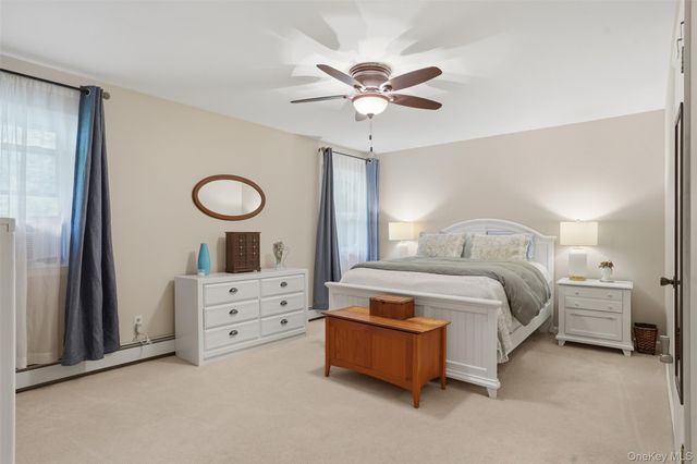 35 Beverly Drive, Warwick, NY 10990