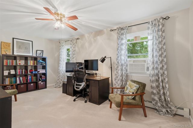 35 Beverly Drive, Warwick, NY 10990