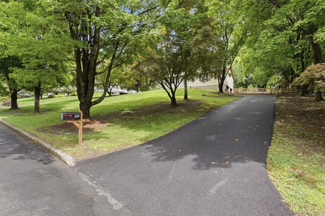 35 Beverly Drive, Warwick, NY 10990