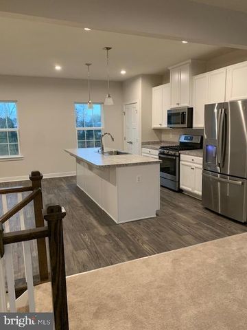 1926 SPEARFISH CT, Newark, DE 19702