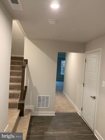 1926 SPEARFISH CT, Newark, DE 19702