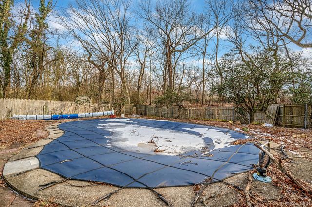 120 Rustic Road, Port Jefferson, NY 11777