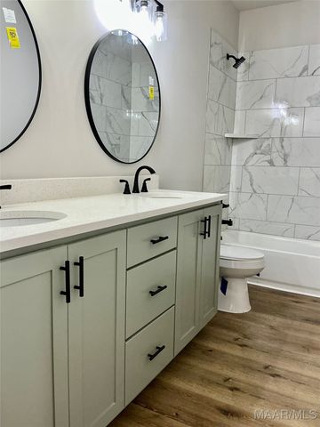 638 Chanlee Drive, Deatsville, AL 36022