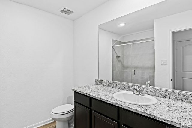 6009 Cooper Cash, San Antonio, TX 78252