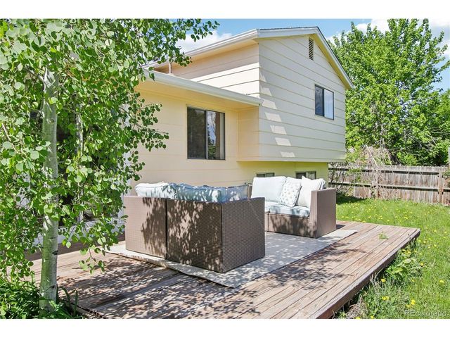 235 Summit Cir, Lafayette, CO 80026