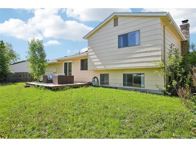 235 Summit Cir, Lafayette, CO 80026
