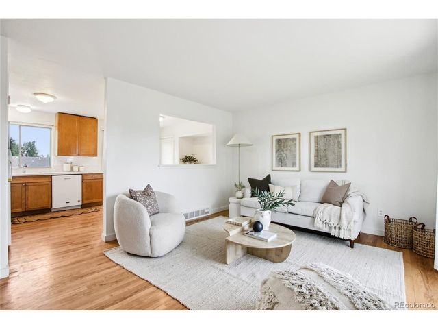 235 Summit Cir, Lafayette, CO 80026