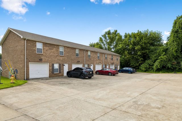 604 Cory Dr, Clarksville, TN 37040
