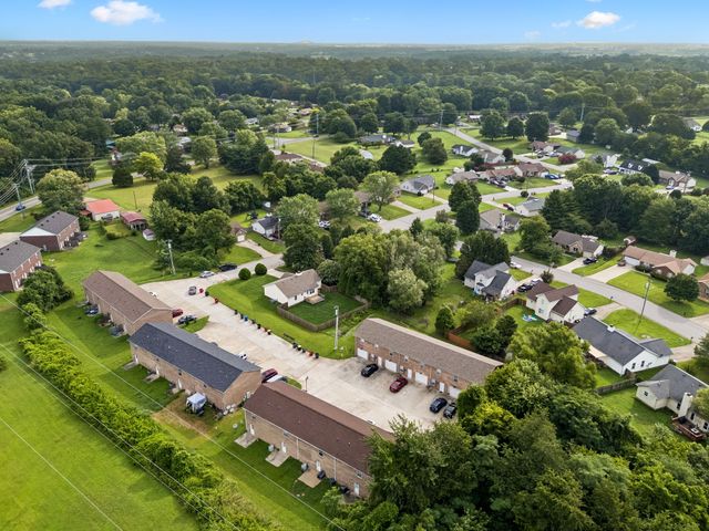 604 Cory Dr, Clarksville, TN 37040