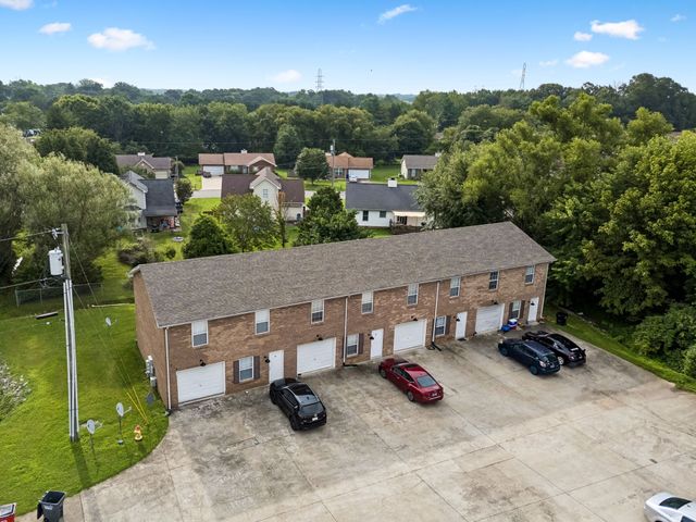 604 Cory Dr, Clarksville, TN 37040