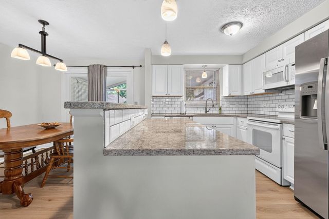 642 Lawson Drive, Westerville, OH 43081
