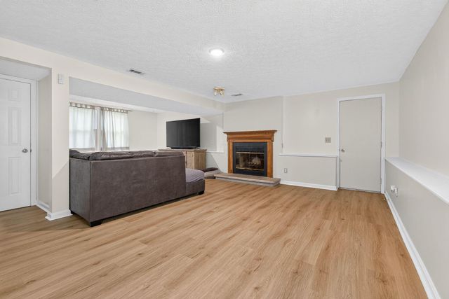 642 Lawson Drive, Westerville, OH 43081