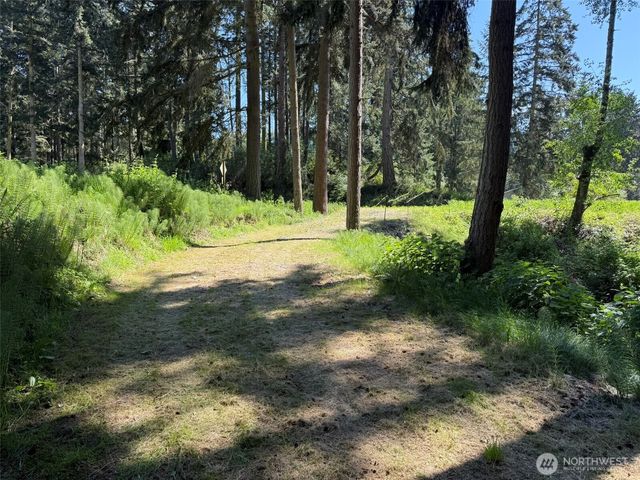 5860 Fish Road, Freeland, WA 98249