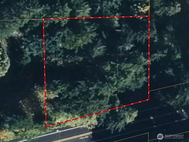 5860 Fish Road, Freeland, WA 98249