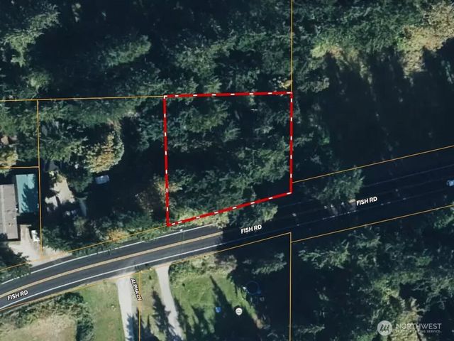 5860 Fish Road, Freeland, WA 98249