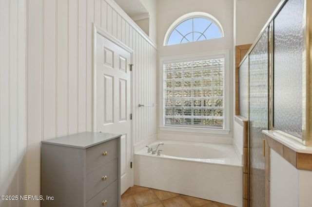 86053 SHELTER ISLAND Drive, Fernandina Beach, FL 32034