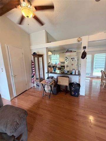 34 Shore Drive, Greenville, SC 29611