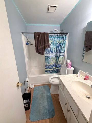 34 Shore Drive, Greenville, SC 29611