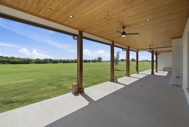 4790 Austin Circle, Sanger, TX 76266