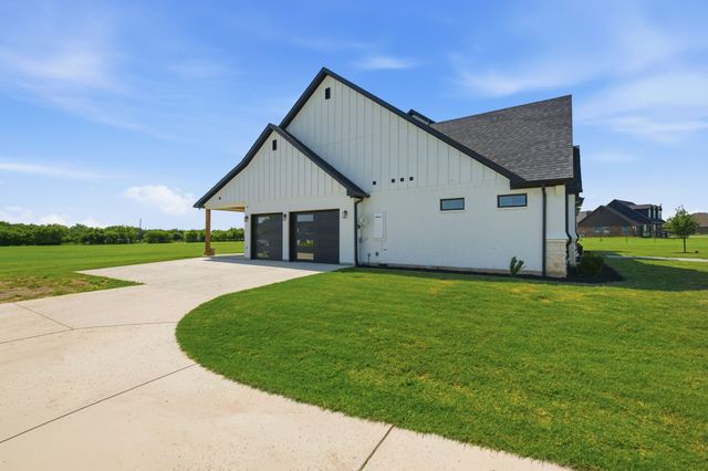 4790 Austin Circle, Sanger, TX 76266