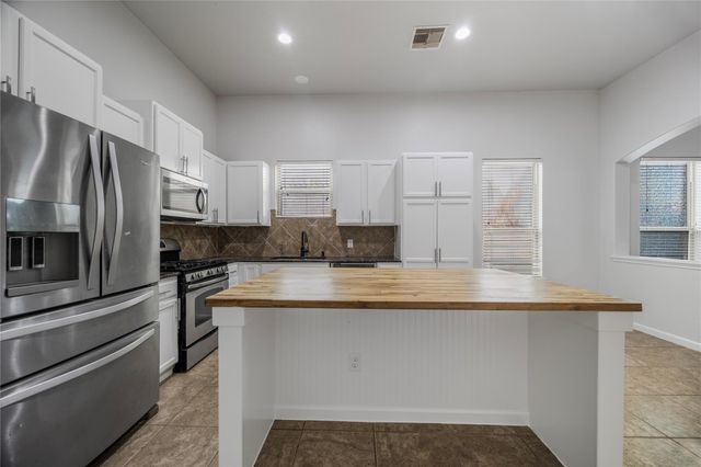 13211 Davenport Hills Lane, Humble, TX 77346