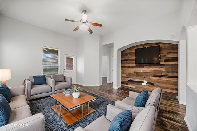 13211 Davenport Hills Lane, Humble, TX 77346