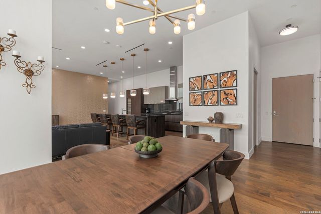 123 Lexington Ave Apt 1703, San Antonio, TX 78205