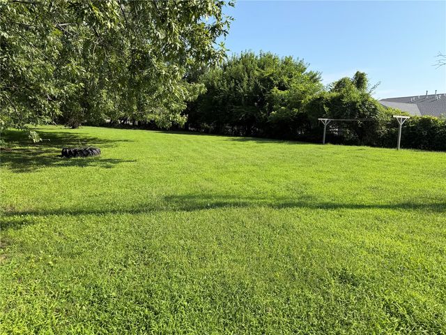 344 SW 28th Avenue, Cedar Rapids, IA 52404