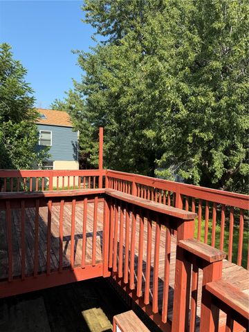 344 SW 28th Avenue, Cedar Rapids, IA 52404