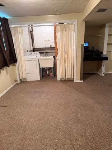 344 SW 28th Avenue, Cedar Rapids, IA 52404