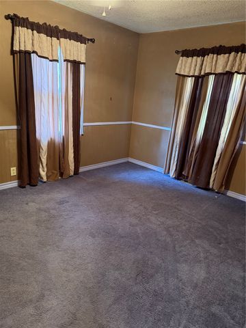 344 SW 28th Avenue, Cedar Rapids, IA 52404
