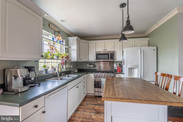 418 ACCOLON CT, Mantua, NJ 08051