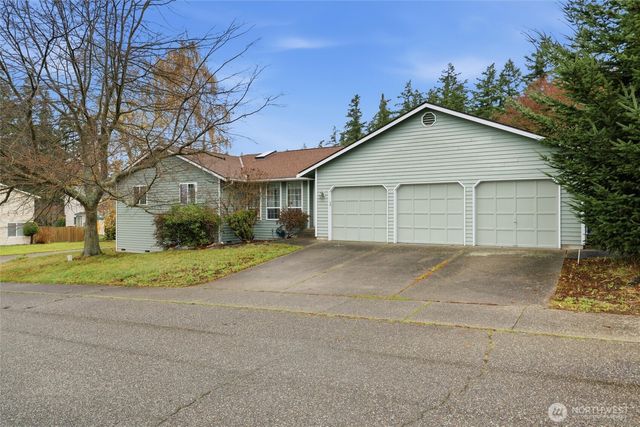 1850 NE 11th Avenue, Oak Harbor, WA 98277