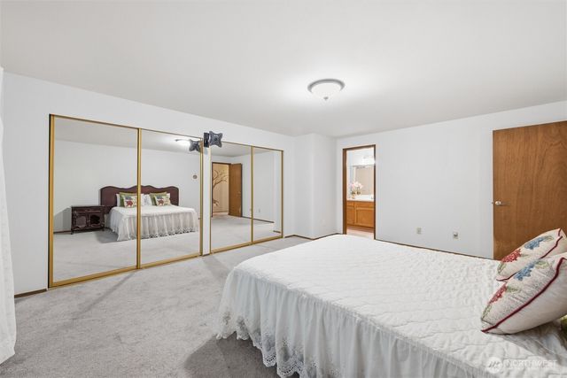 1850 NE 11th Avenue, Oak Harbor, WA 98277