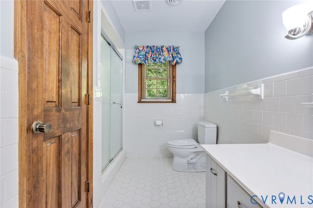 5700 Elfinwood Rd, Chester, VA 23831