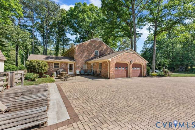 5700 Elfinwood Rd, Chester, VA 23831