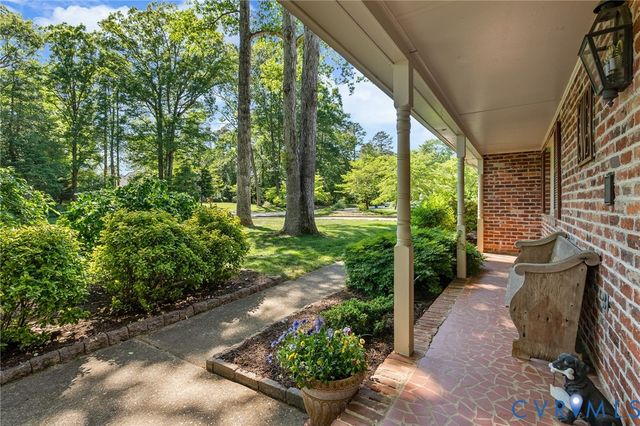 5700 Elfinwood Rd, Chester, VA 23831