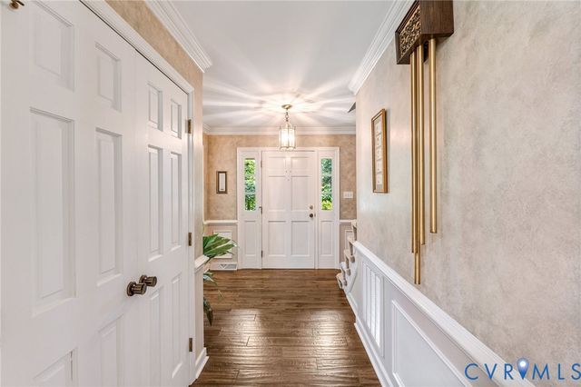 5700 Elfinwood Rd, Chester, VA 23831