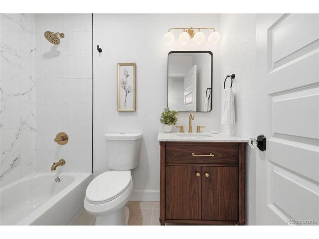 449 N Corona St, Denver, CO 80218