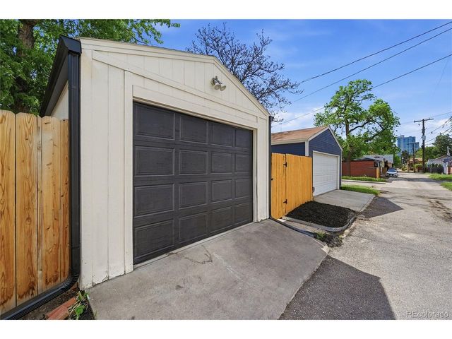 449 N Corona St, Denver, CO 80218