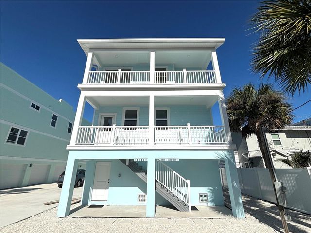 711 GULF BOULEVARD, Indian Rocks Beach, FL 33785