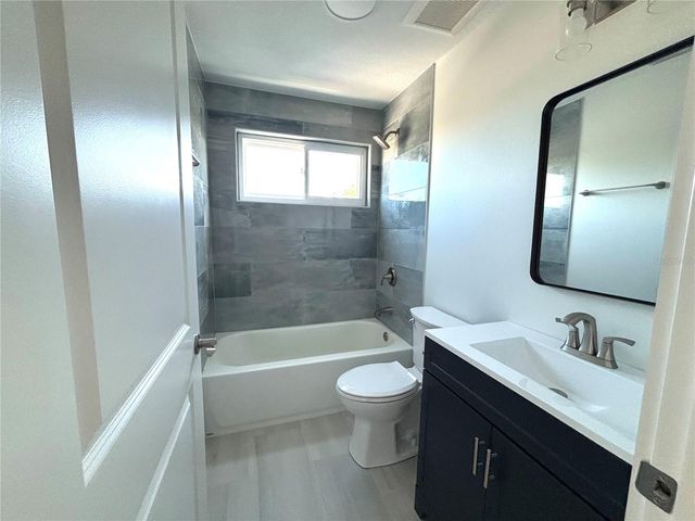 711 GULF BOULEVARD, Indian Rocks Beach, FL 33785