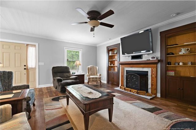 521 Cedar Creek Road, Fayetteville, NC 28312