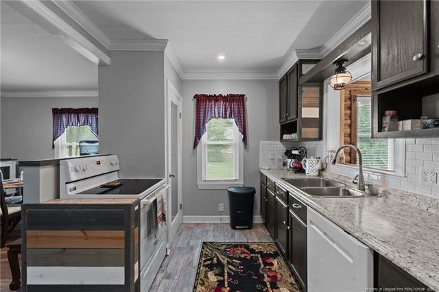 521 Cedar Creek Road, Fayetteville, NC 28312