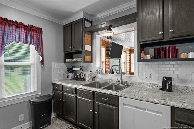521 Cedar Creek Road, Fayetteville, NC 28312